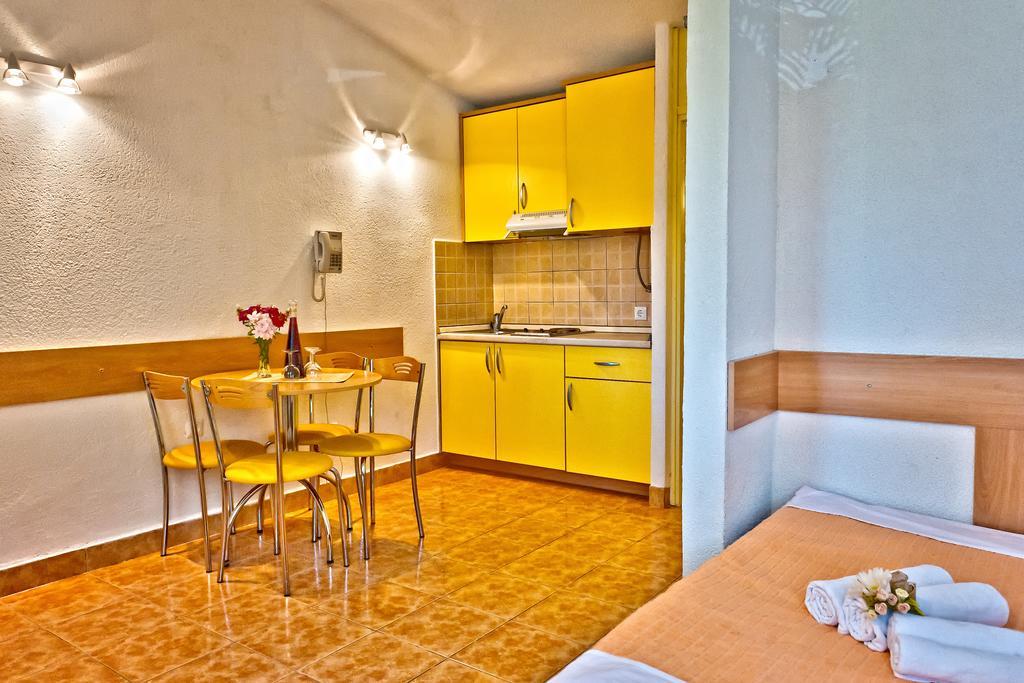Apartment Bonaca Klek Eksteriør billede